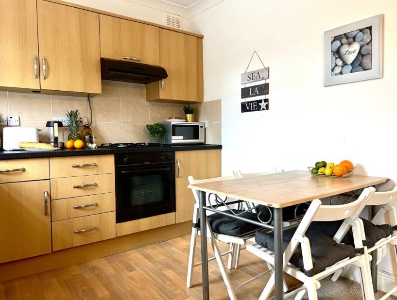 Appartamento Beautiful Flat In Brixton Londra Esterno foto
